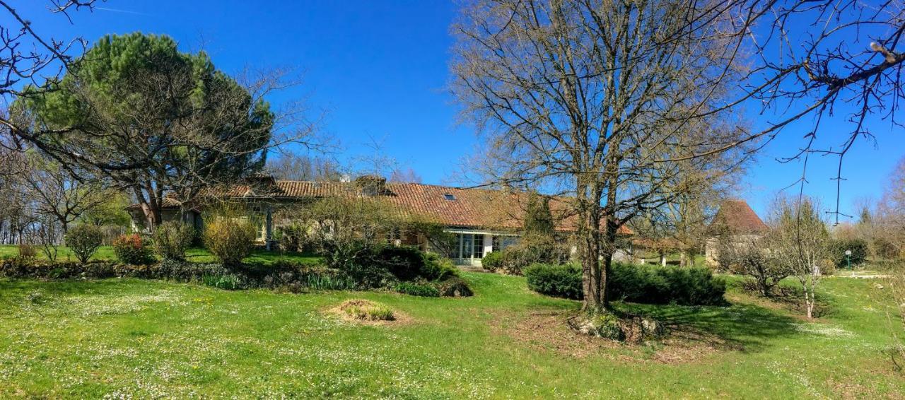 Villa Le Creyssac Saint-Félix-de-Bourdeilles Esterno foto